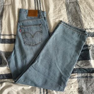 Levi’s ribcage straight ankle